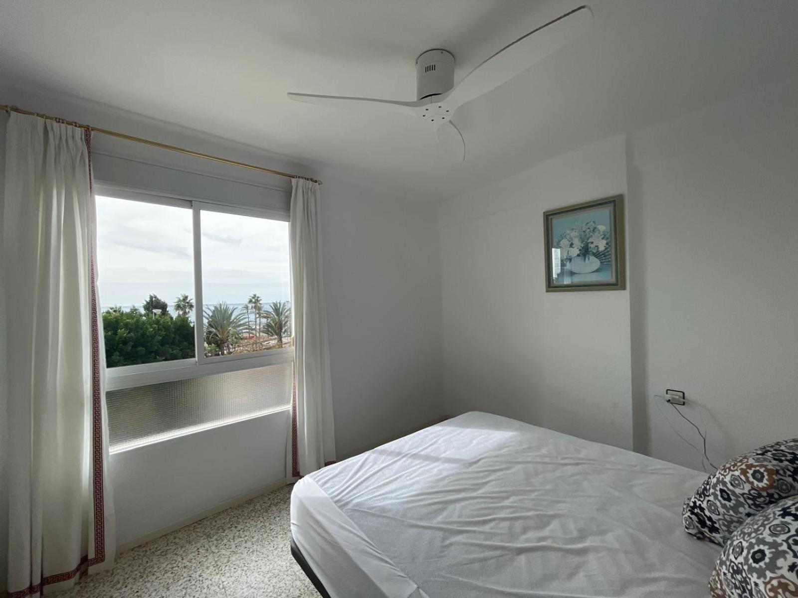 Terrasol Antillas 13 Frontal Al Mar Appartement